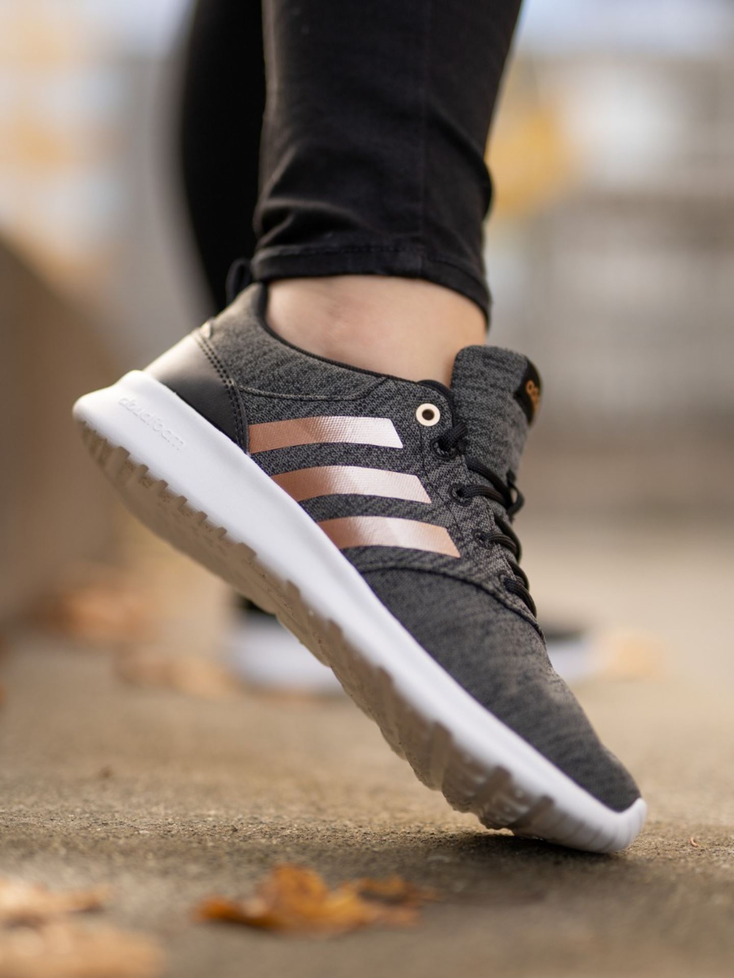 ADIDAS Q Racer 2.0 GRÅ Getinspired.no
