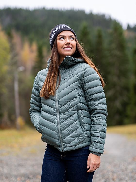 Peak Performance Frost Down Hood Jacket Fells View