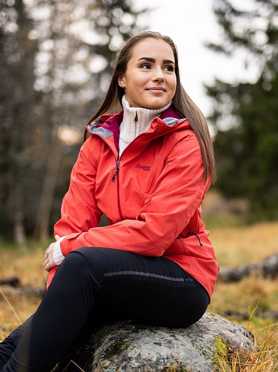 Bergans Hafjell Insulated Jacket Light Dahlia Red / Beet Red