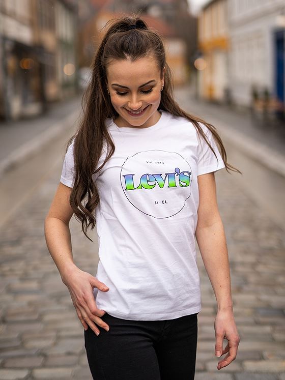 Levis The Perfect Tee Gradient White