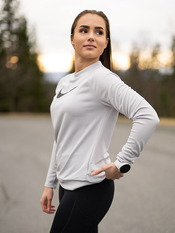 Nike Swoosh Run Top Crew Grey Fog/ Black