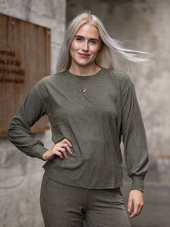 Ichi Kyla Long Sleeve Ivy green