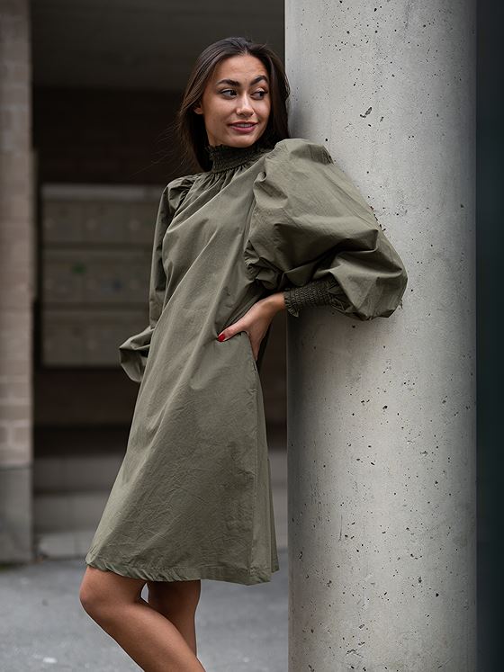 Ichi Inkala Mid Pocket Dress Ivy green
