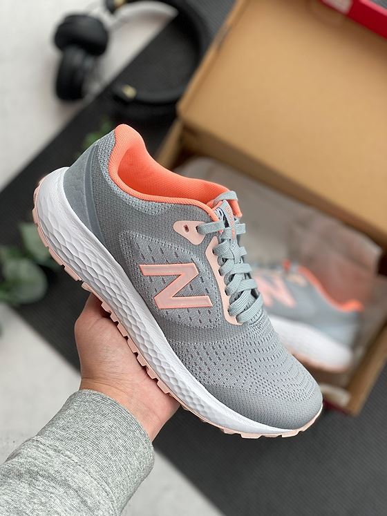 New Balance New Balance 520 Light Cyclone/ Ginger Pink