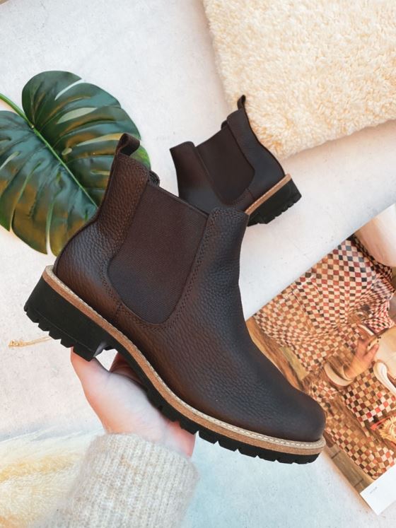 ecco elaine chelsea boot