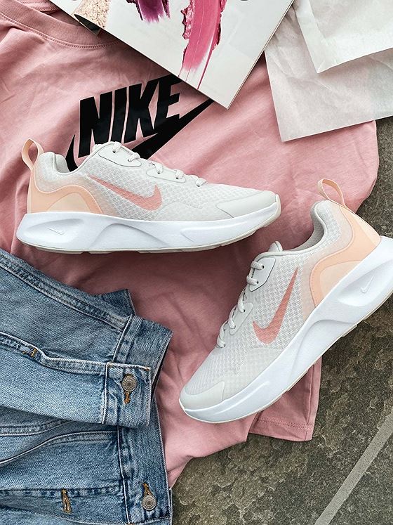 Nike Wearallday Platinum Tint/ Rust Pink-Orange Pearl