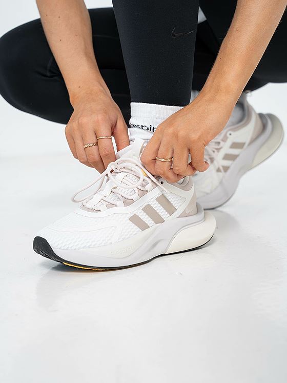 adidas AlphaBounce+ Beige