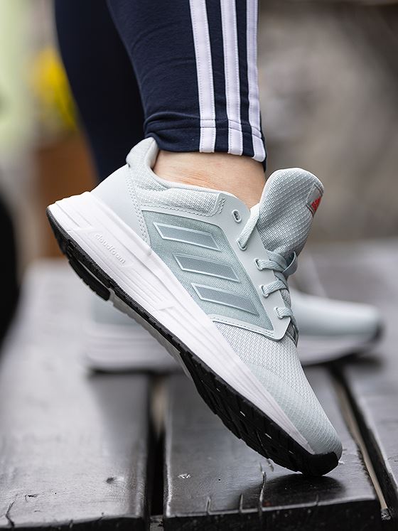 adidas Galaxy Blue Tint / Magic Grey Met / Cloud White