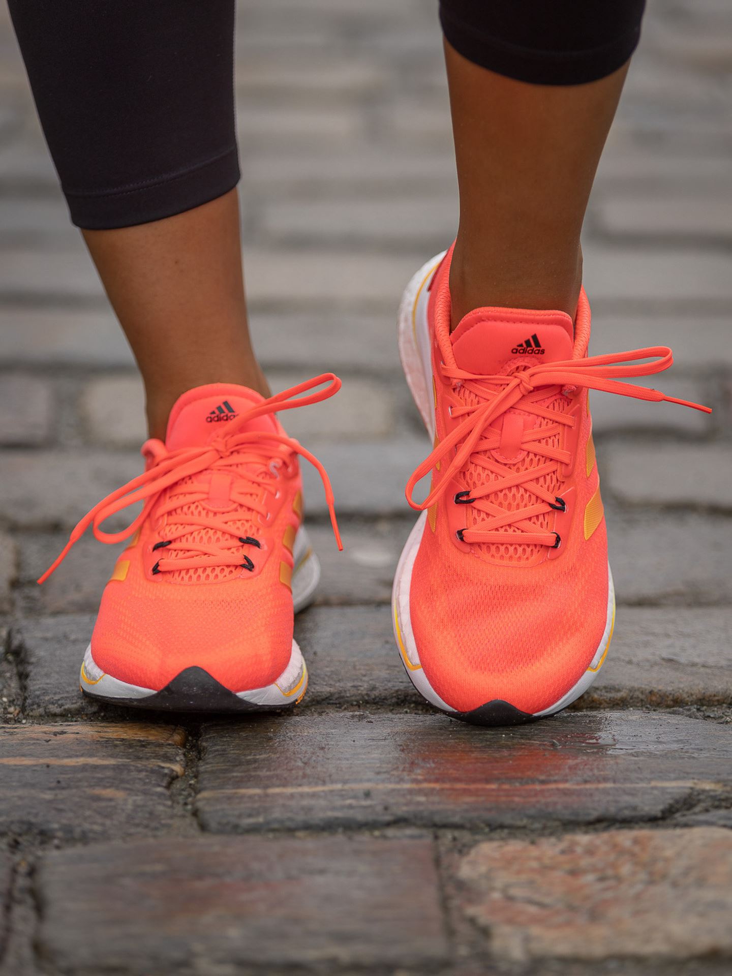 adidas Supernova+ CC Rød - Main Image