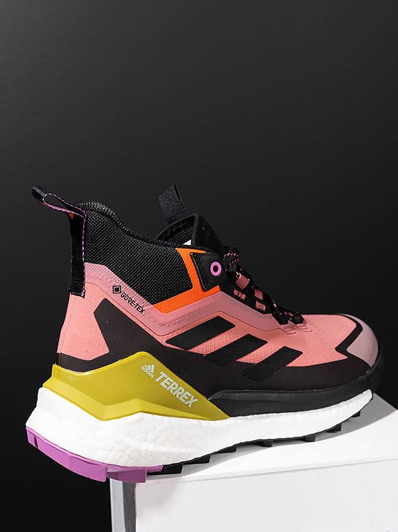 adidas Terrex Free Hiker 2 GTX Wonder Red / Core Black / Pulse Lilac