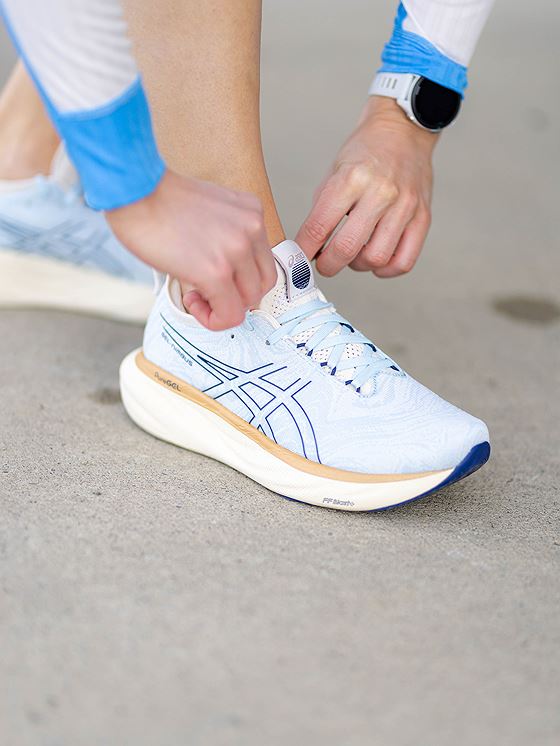 ASICS Gel-Nimbus 25 Blå