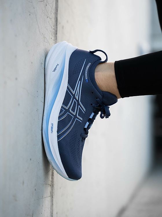 ASICS Gel-Nimbus 26 Thunder Blue / Sapphire