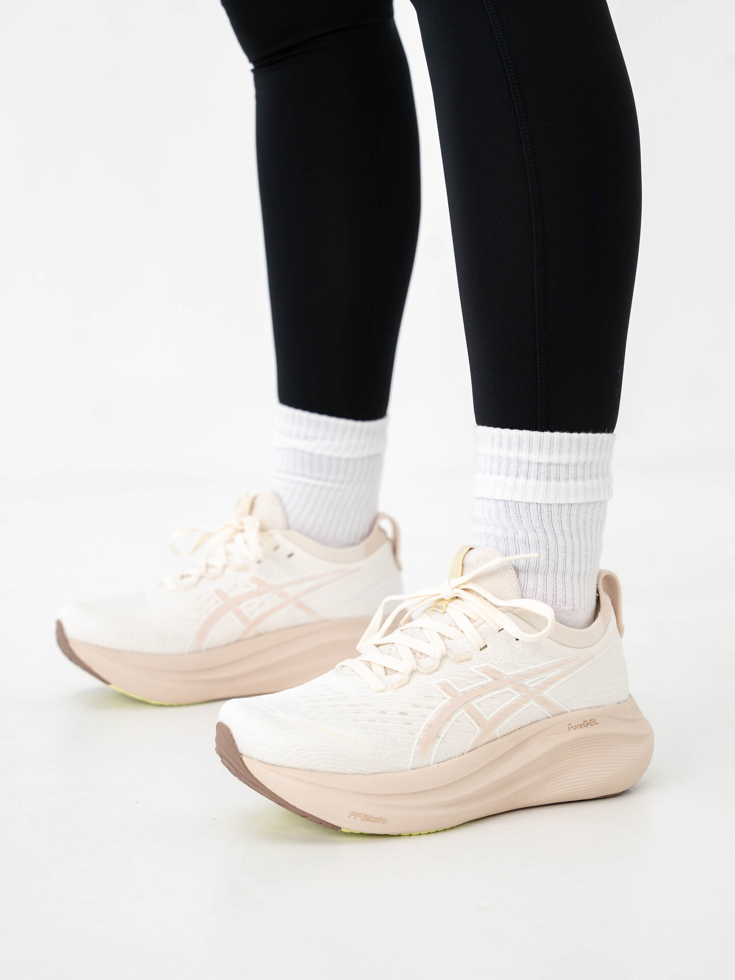 ASICS Gel-Nimbus 27 Cream / Mineral Beige