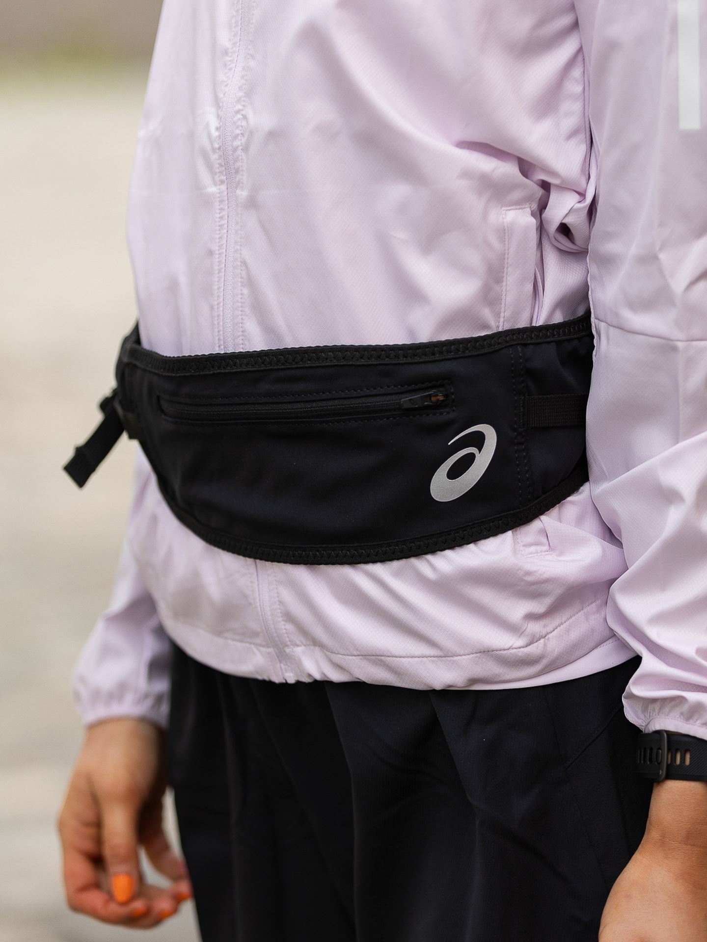 Asics running discount belt