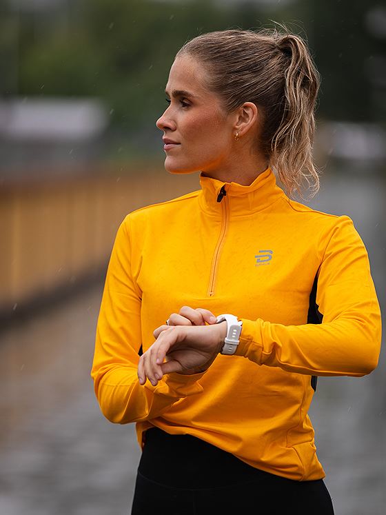 Dæhlie Long Sleeve Run wmn Gul - Get Inspired Exclusive Collection