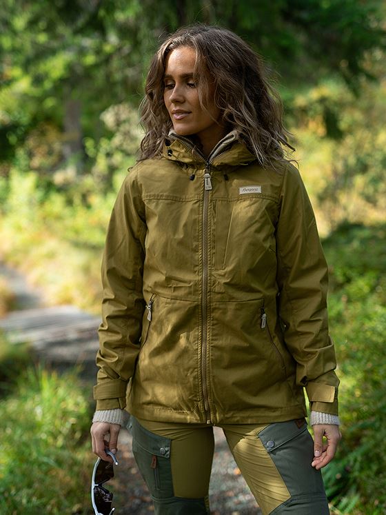 Bergans Nordmarka Leaf Light Wind Jacket Women Olive Green