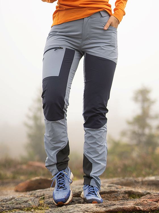 Bergans Cecilie Mountain Softshell Pants Misty Sky Blue / Navy Blue