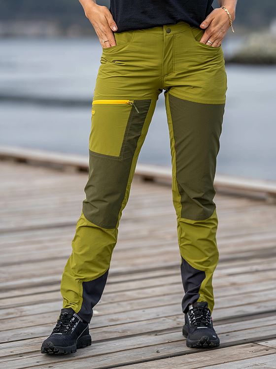 Bergans Cecilie Mountain Softshell Pants Trail Green / Dark Olive Green