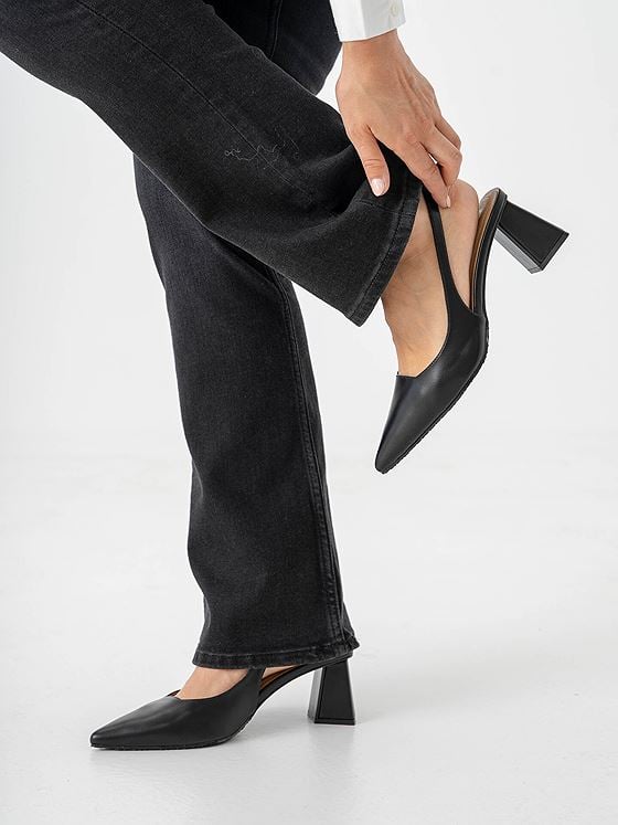 Bianco Maralyn Slingback Smooth Faux Leather Black