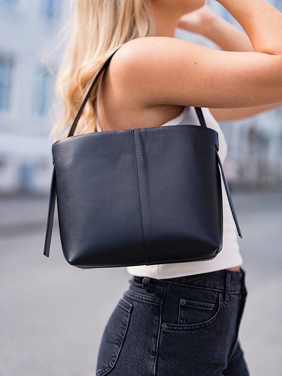 Becksöndergaard Nappa Fraya Small Bag Black