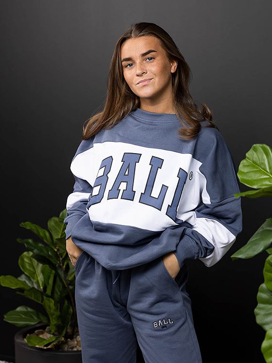 Ball J. Robinson Crew Neck Shady Blue
