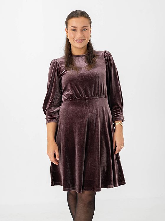 B.YOUNG Perlina Dress7 Fudge