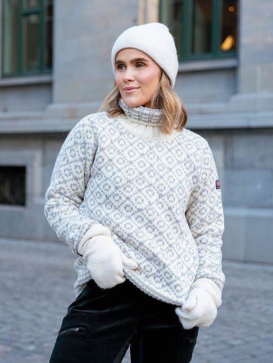 Devold Svalbard Sweater High Neck Offwhite/Grey