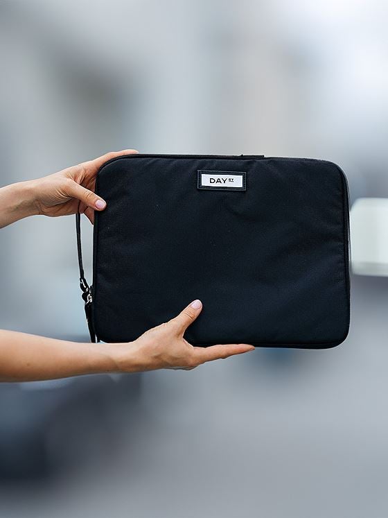 DAY ET Day Gweneth RE-S Folder13 Black