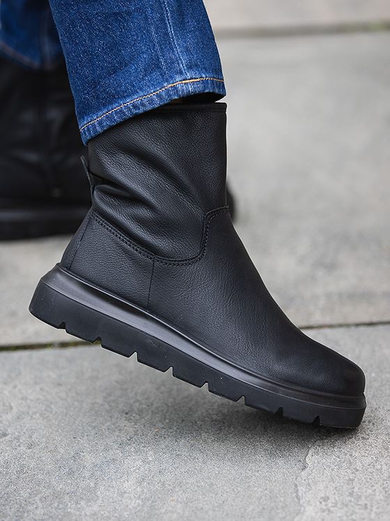 ECCO Nouvelle Mid-cut Boot Black