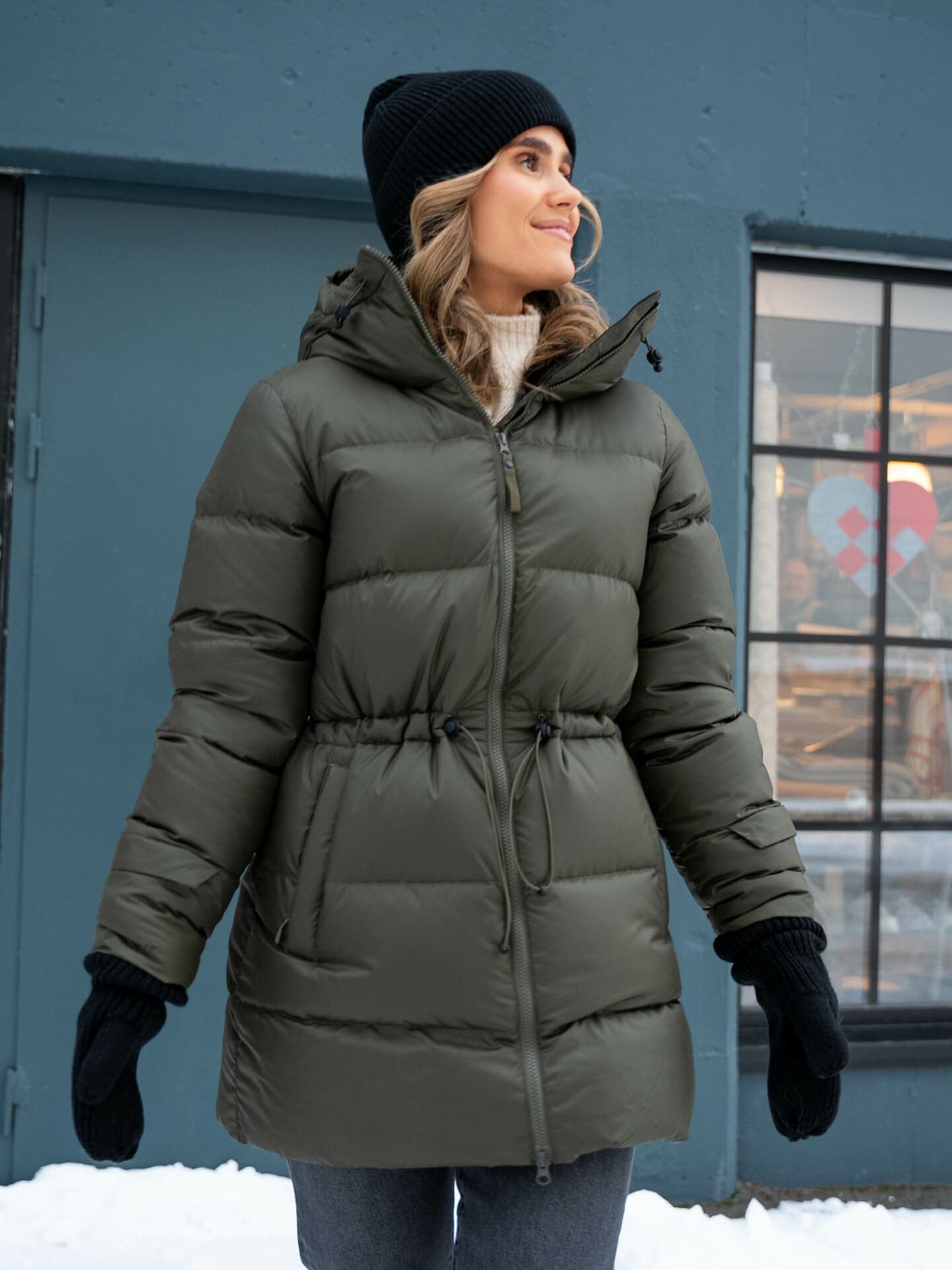 Helly hansen leonie down jacket deals