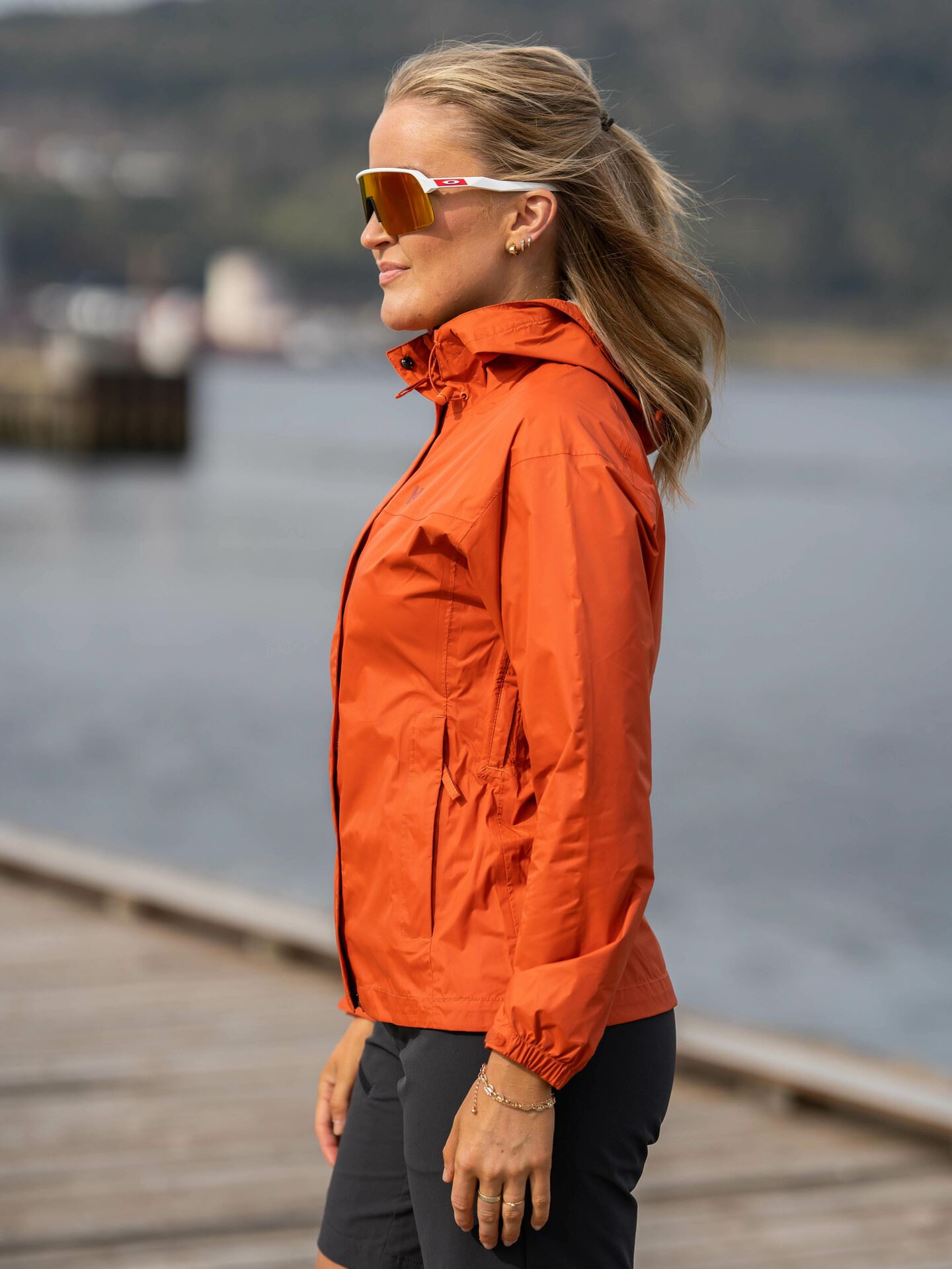 Helly Hansen W Loke Jacket Rød Getinspired.no