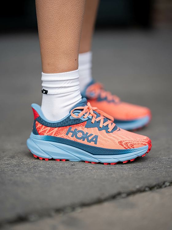 Hoka Challenger ATR 7 Papaya / Real Teal