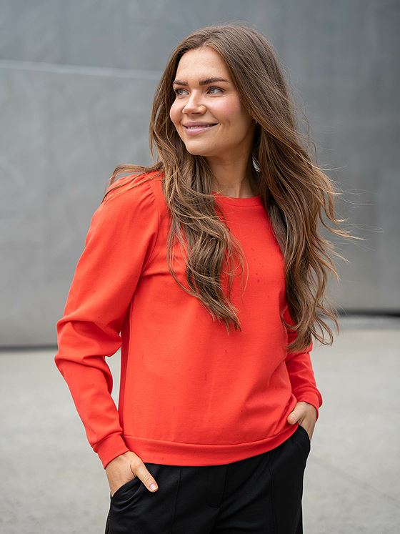 Ichi x GI Exclusive Kate Sweater Poppy Red