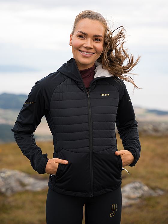 Johaug Powder Jacket Black - Get Inspired Exclusive Collection