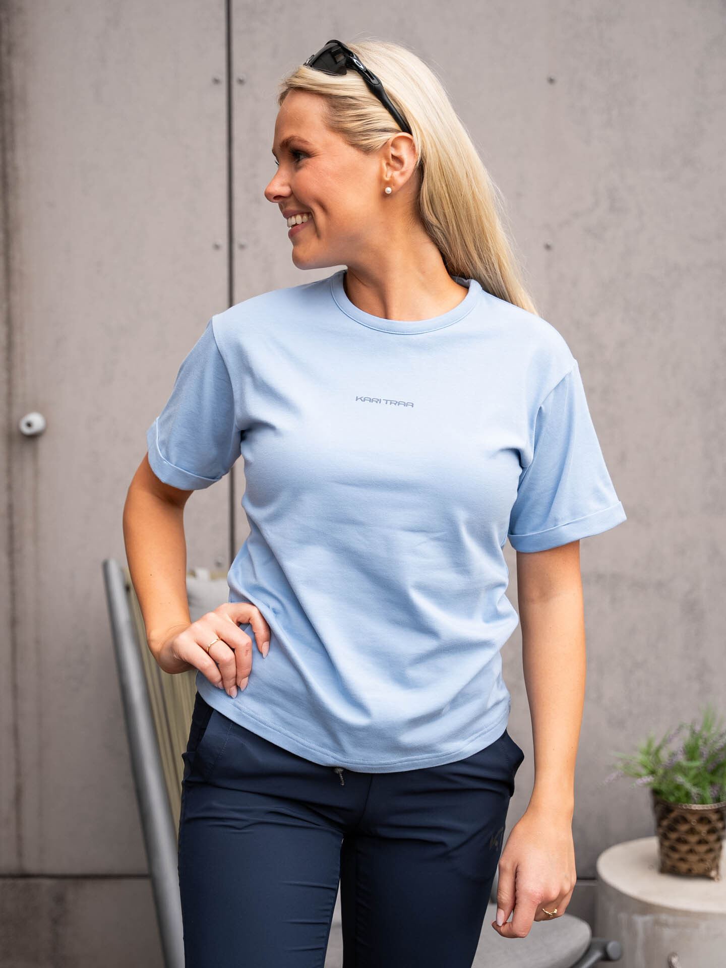 205140 Kari Traa Tvilde Tee F Bla