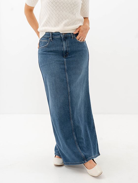 Lee Side Split Maxi Weekend Chill