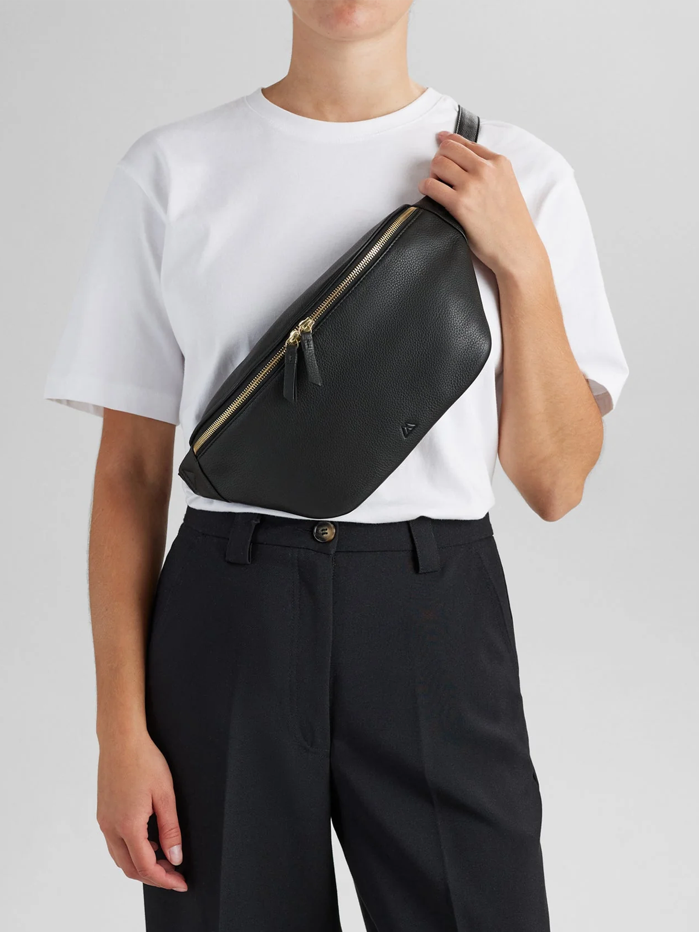 Markberg Camden MBG Bum Bag Black w/Gold