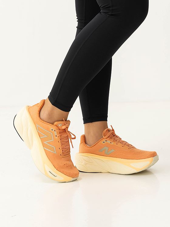 New Balance Fresh Foam More Pink granite with copper and calcium