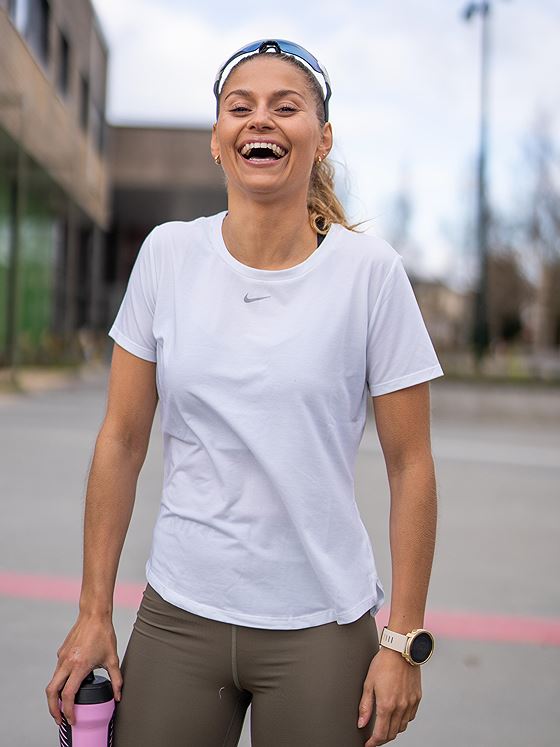 Nike One Luxe Short Sleeve Standard Top White/ Reflective Silver