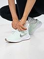 Nike Revolution 7 Barely Green/Hvit/Platinum