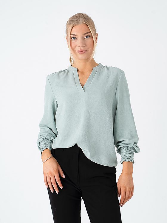 Only Mette V-Neck Long Sleeve Smock Top Jadeite