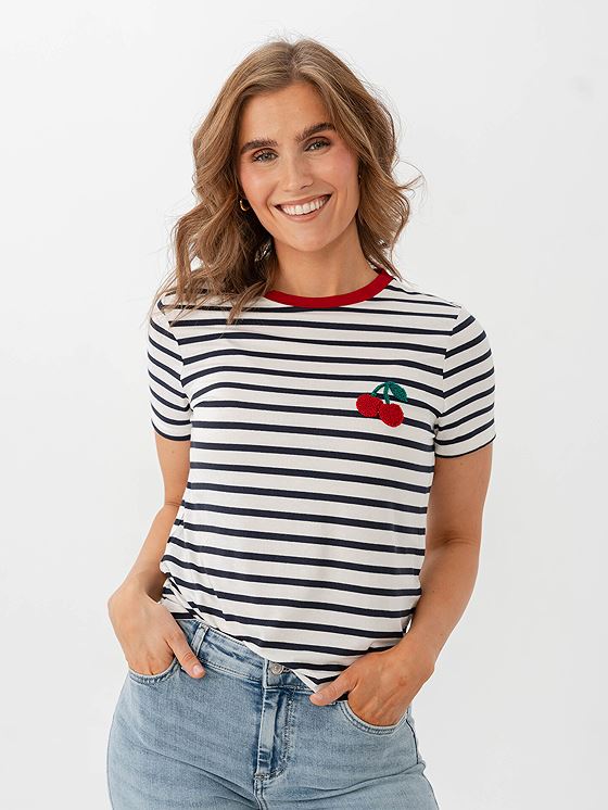 Only Heart Short Sleeve Tee Cloud Dancer Night Sky / Red Cherry