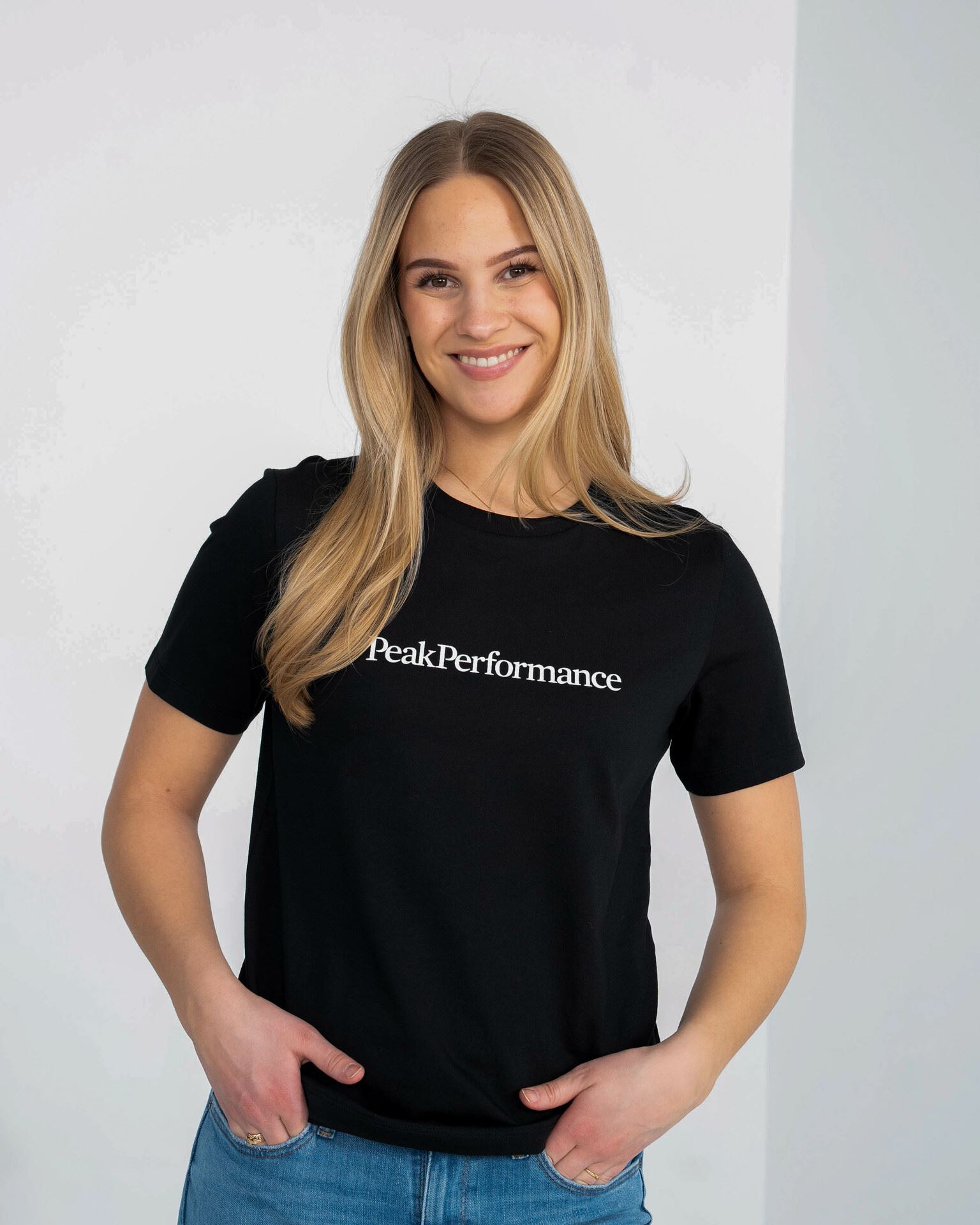 Peak Performance Big Logo Tee Black