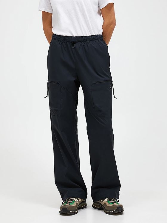 Peak Performance Outdoor Cargo Pants Women Sort
