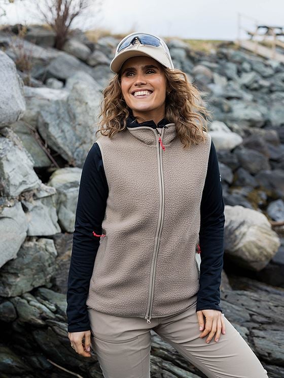 Peak Performance Pile Vest Avid Beige