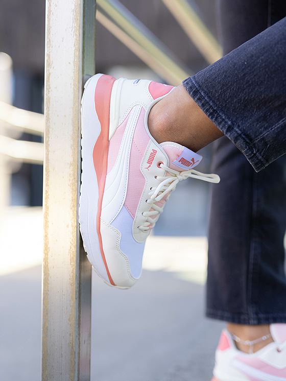 Puma R78 Voyage Rosa