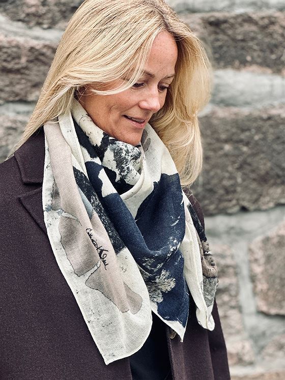 Part Two Felisia Scarf Dark Navy Leaf Print