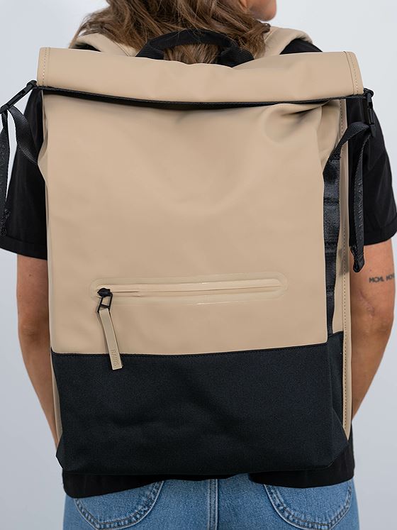 Rains Trail Rolltop Backpack Sand