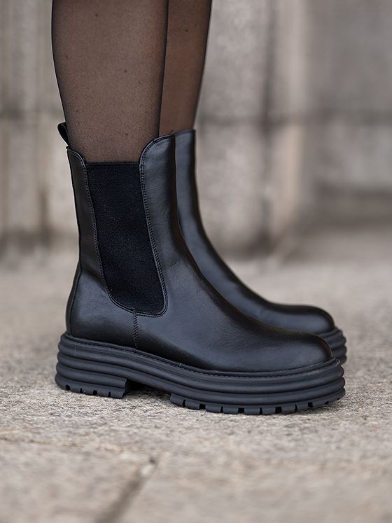 Roberto Rosso Taranto Light Black