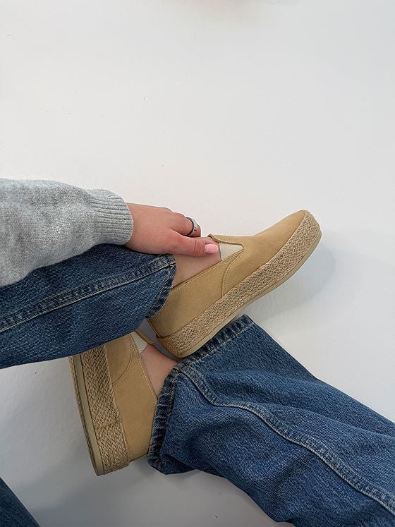 Roberto Rosso Vina Espedrille Loafer Light Brown